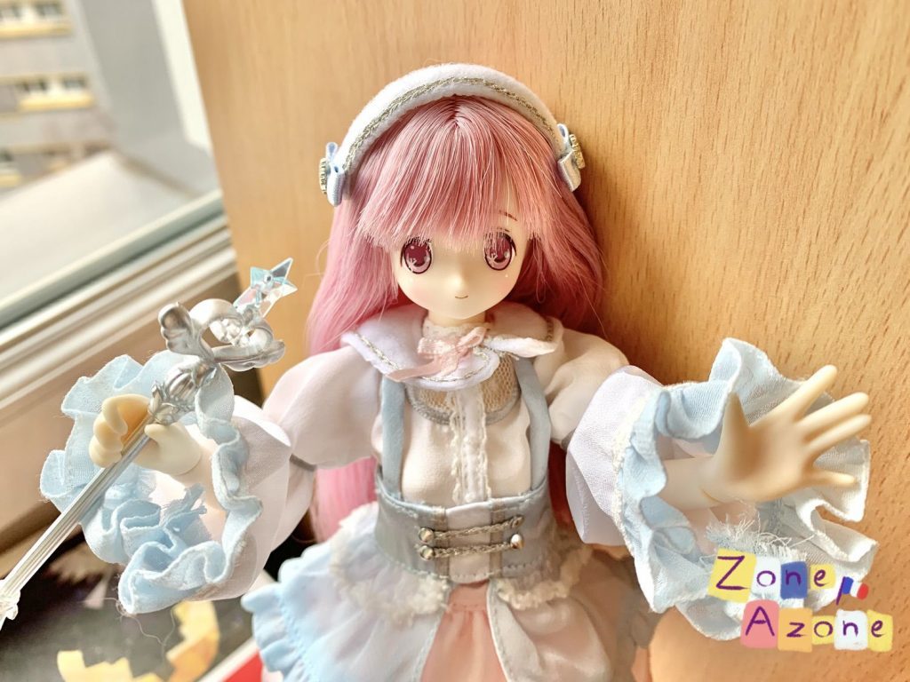 Azone Poupée Raili Magical Cute Unboxing