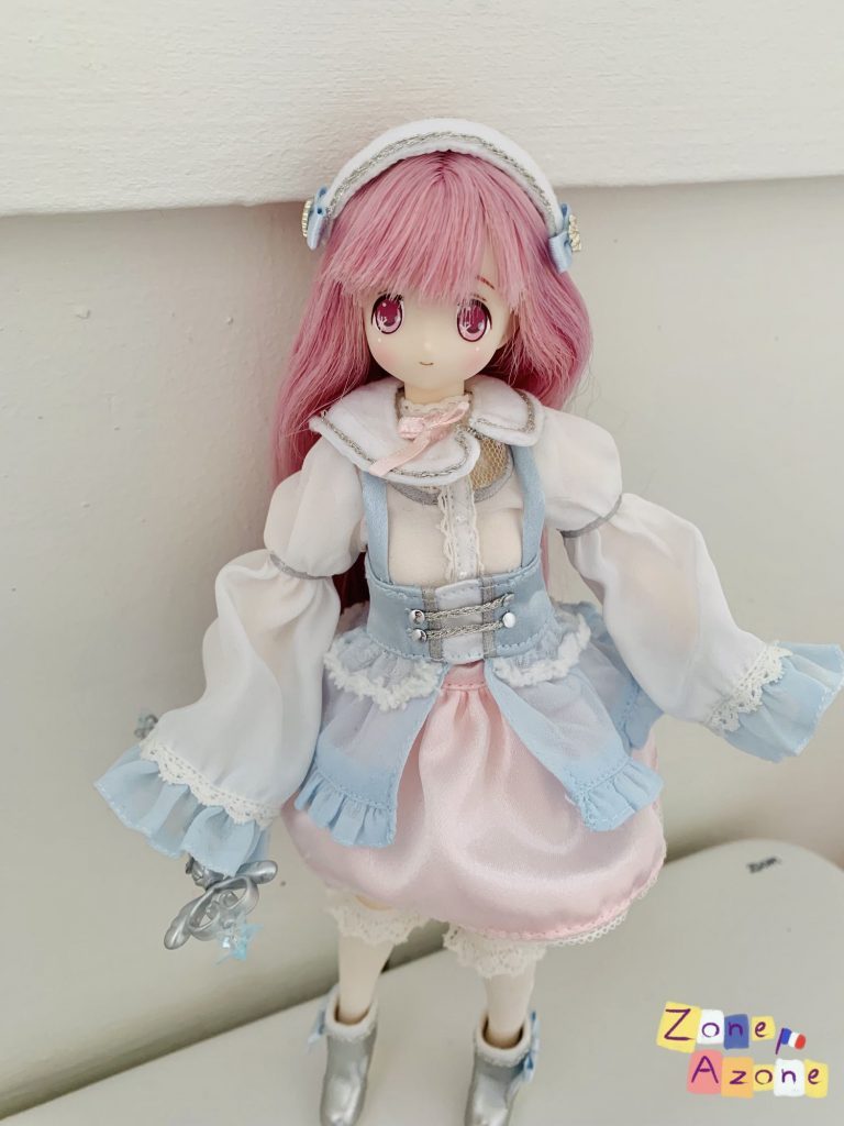 Azone Poupée Raili Magical Cute Unboxing