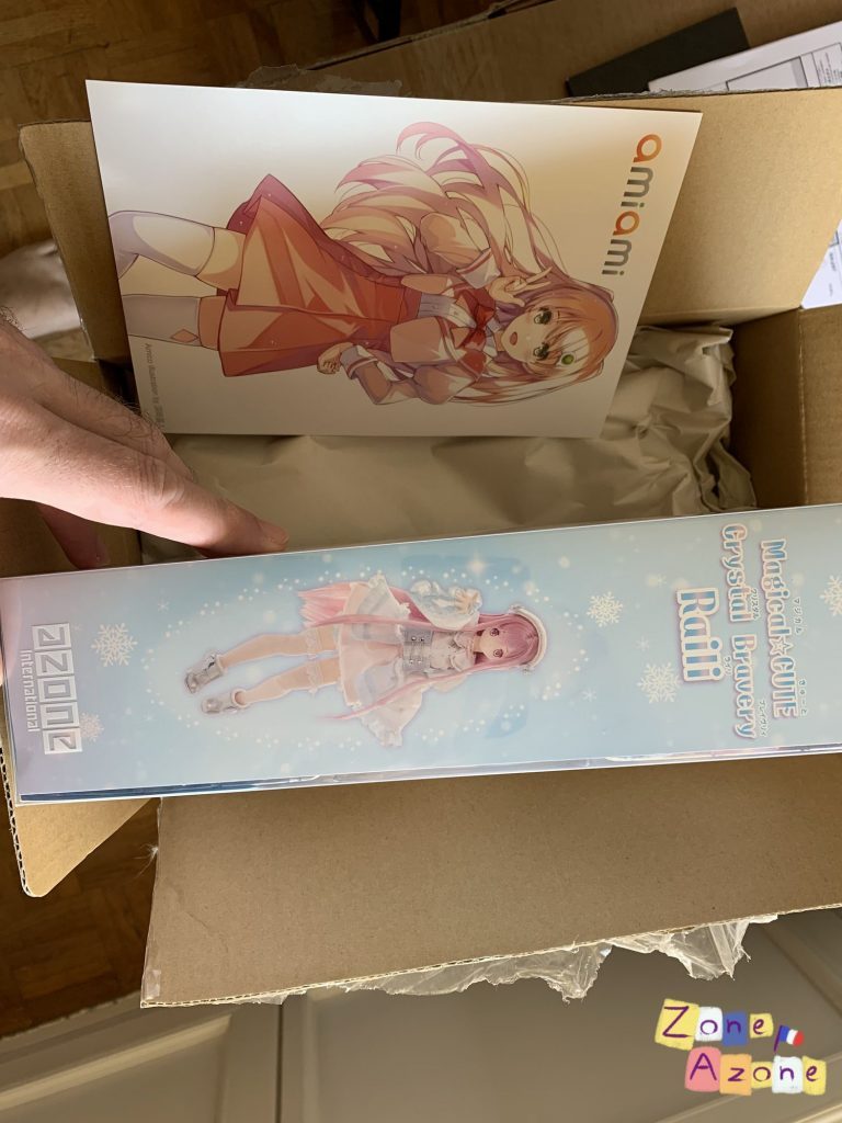 Azone Poupée Raili Magical Cute Unboxing